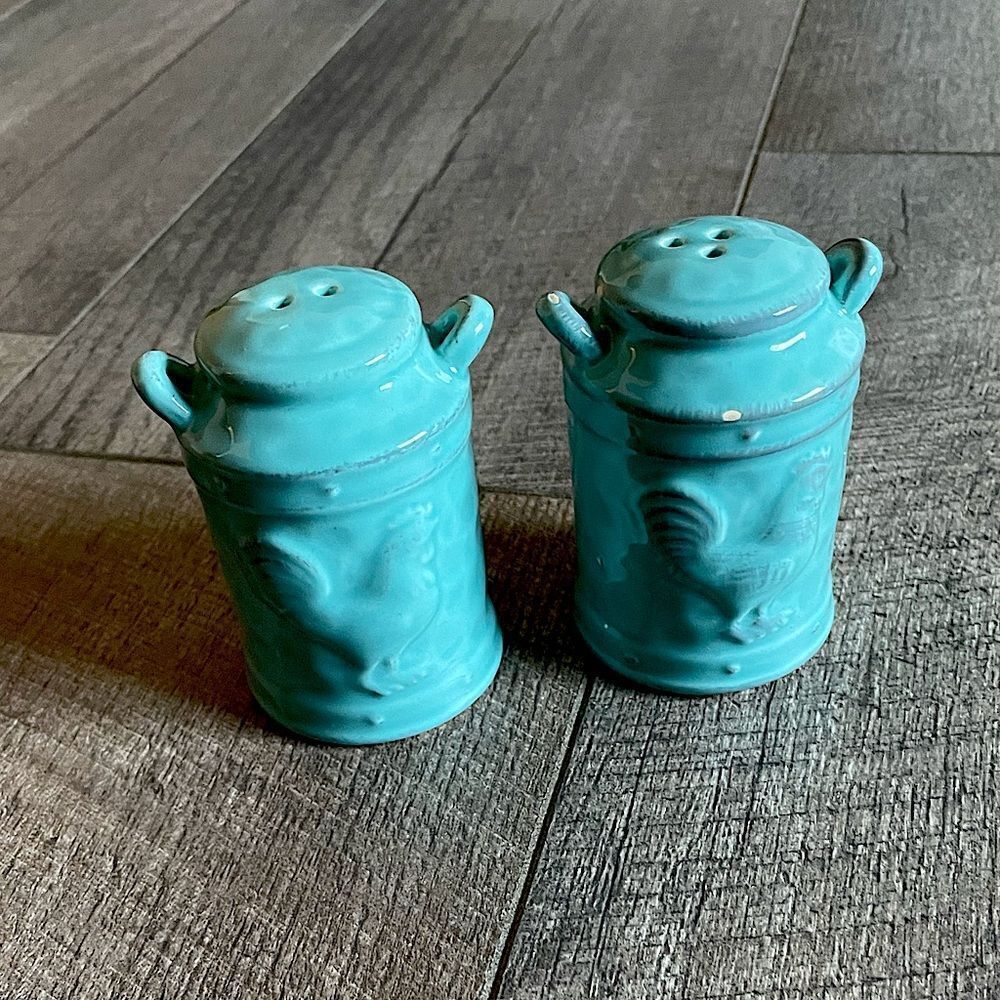 Teal, Porcelain “Rooster”, Salt & Pepper Shakers with Rubber Stoppers.